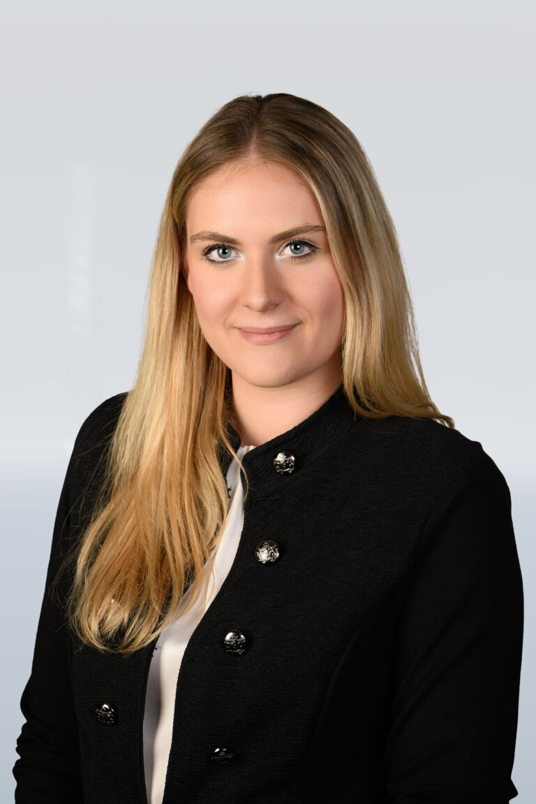 Mag. Katharina Mayer